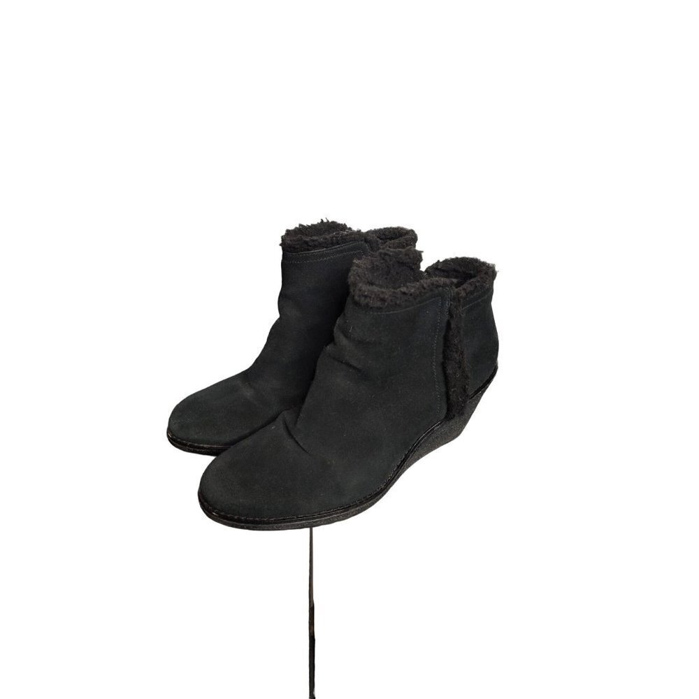 Cole Haan Women's Michelle Shearling Waterproof Short Wedge boot, 9B